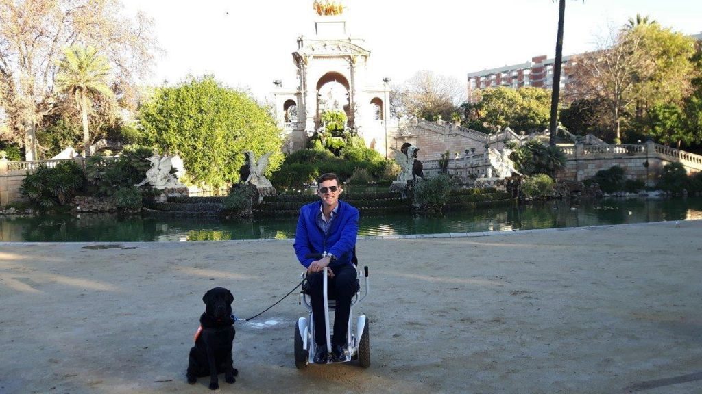 Barcelona, Hiszpania, Park Ciutadella, wózek elektryczny, wakacje dla osób niepełnosprawnych, wakacje dla wózkowiczów, miejsca przyjazne wózkom inwalidzkim